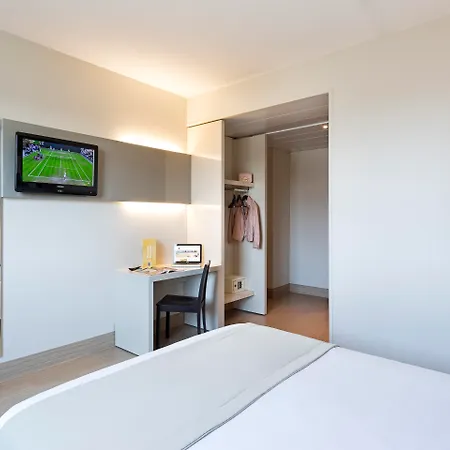 B&B Hotel Ferrara Otel Ferrara