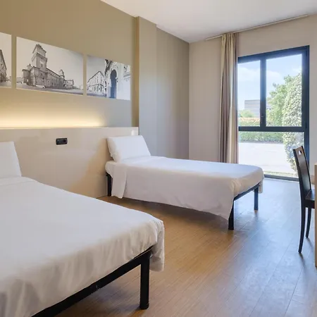 Otel B&B Hotel Ferrara Ferrara