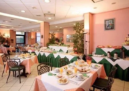 B&B Hotel Ferrara Hotell 3*