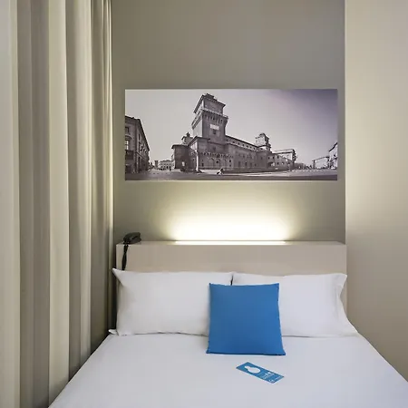 מלון B&B Hotel Ferrara 3*