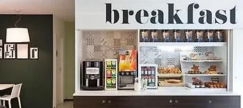 Hotell B&B Hotel Ferrara 3*
