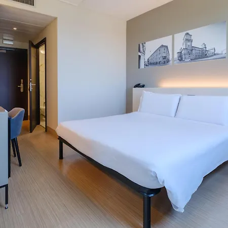 B&B Hotel Ferrara Hotell