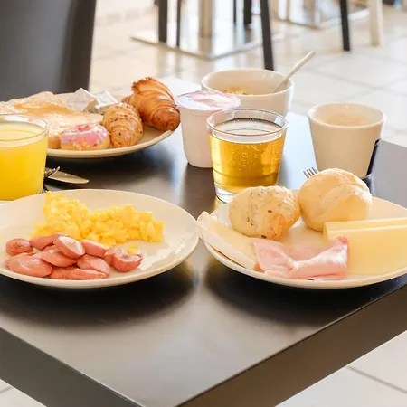 Hotell B&B Hotel Ferrara
