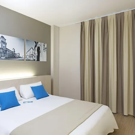 B&B Hotel Ferrara Отель
