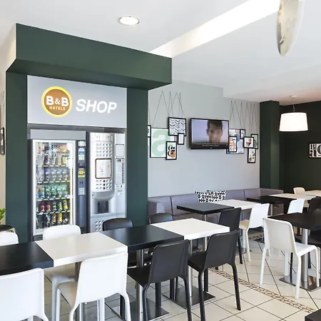 Отель B&B Hotel Ferrara Феррара