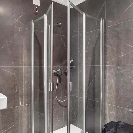 B&B Hotel Ferrara Hotel 3*