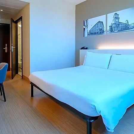 Hotel B&B Hotel Ferrara 3*