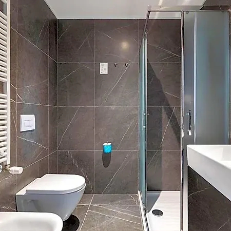 Hotel B&B Hotel Ferrara 3*
