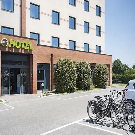 מלון B&B Hotel Ferrara פררה