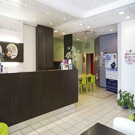 B&B Hotel Ferrara מלון פררה