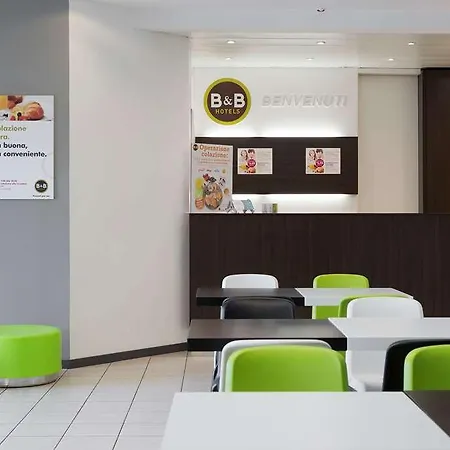 Отель B&B Hotel Ferrara Феррара