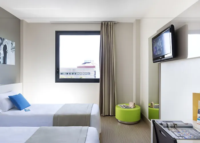 Hotel B&B Hotel Ferrara 3*