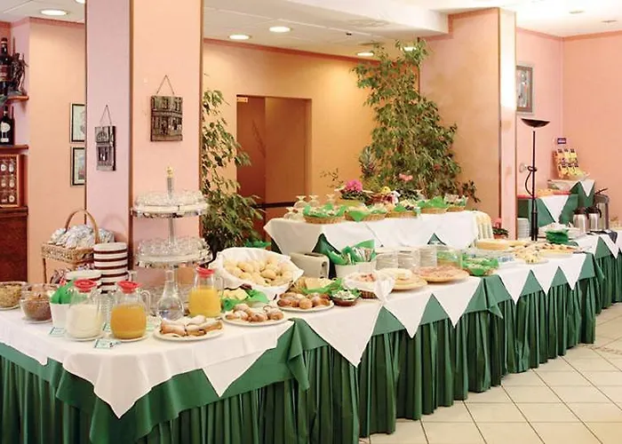 Hotel B&B Hotel Ferrara 3*